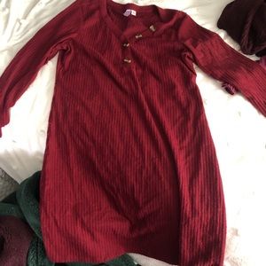 Maroon long sleeve dress